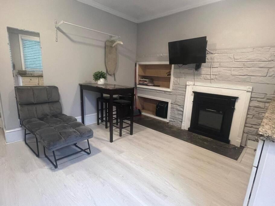 Chic Atl Studio - 5 Mins Walk Emory Cdc Atlanta Buitenkant foto