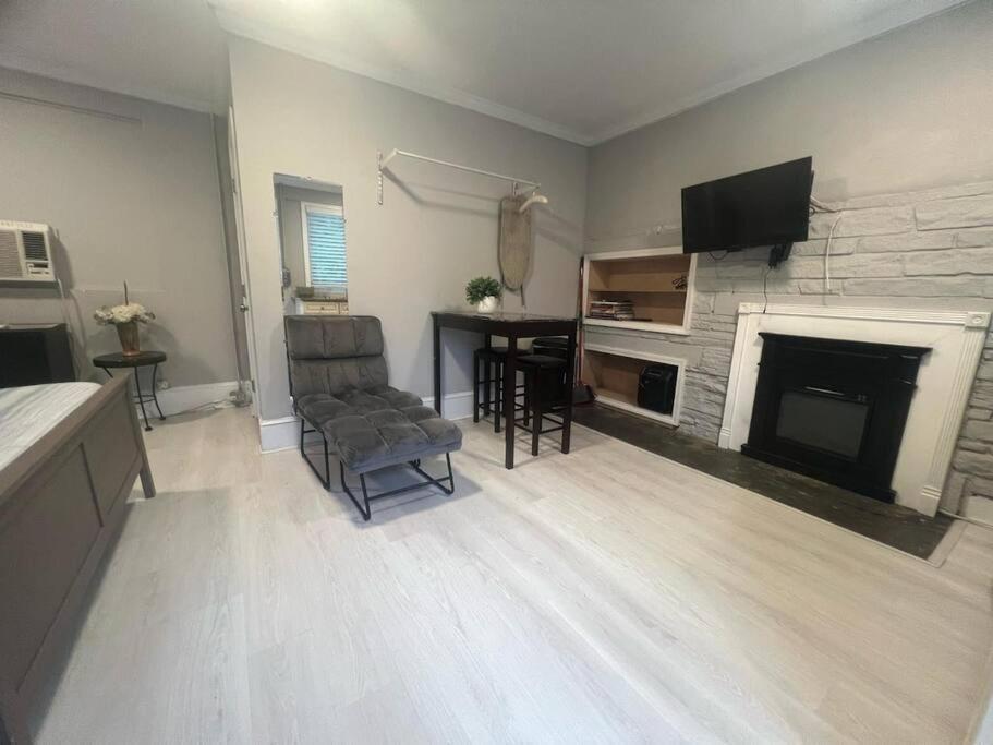 Chic Atl Studio - 5 Mins Walk Emory Cdc Atlanta Buitenkant foto